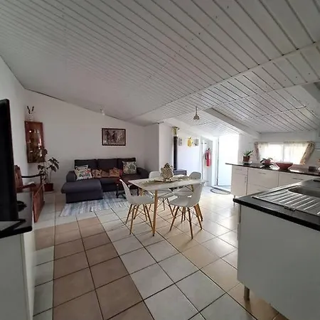 Vivenda Do Americo Casa de Férias Juncal (Leiria)